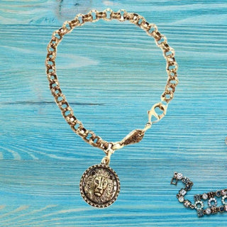 Lion of Judah Coin Heavy Chain Bracelet - Amela's Chamber